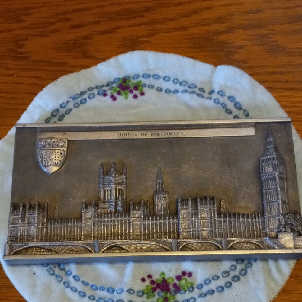 Silver Houses of Parliament Souvenir Plaque